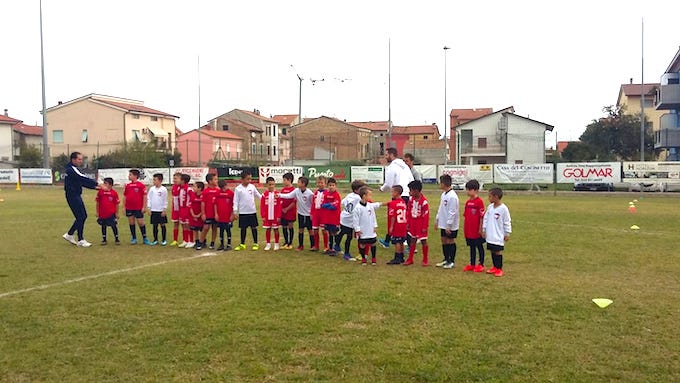 Oro della Terra sostiene il progetto FOOTBALL IS FUN